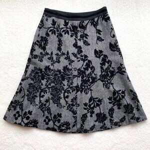 Ann Taylor Wool Blend Velvet Floral Burnout Skirt A-Line Black Womens Size 0